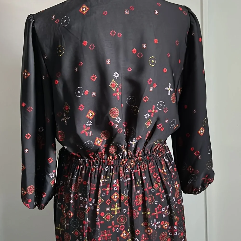Express Women’s Floral Maxi Dress Striking High Low Surplice Faux Wrap V-Neck - Picture 8 of 13